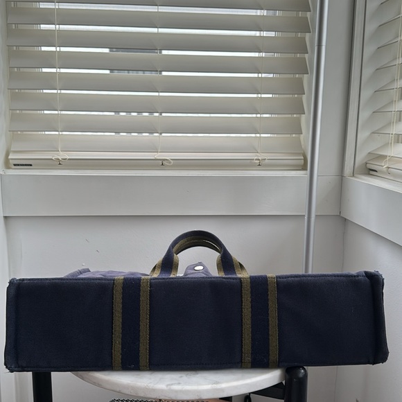 Hermes Fourre Tout MM Canvas Bag - Picture 7 of 8